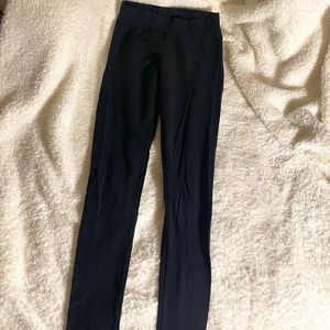 *SOLD*h&m black leggings plain